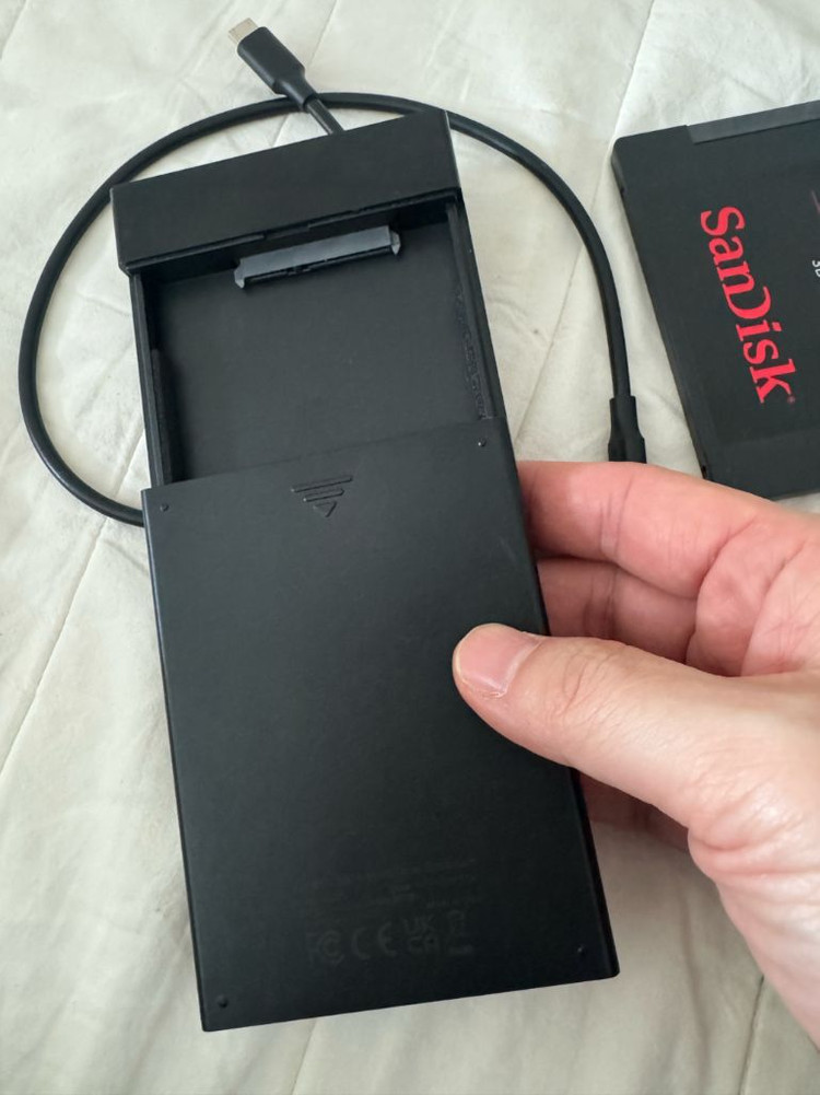 샌디스크 울트라 3D ssd 2테라 외장하드 이미지
