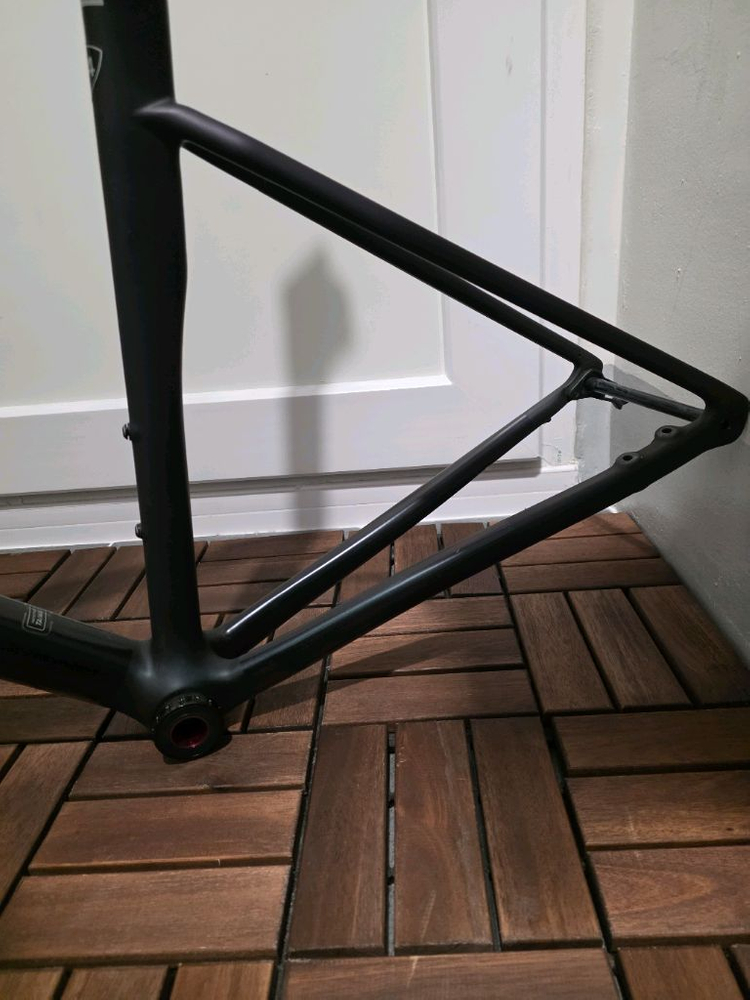 에스웍 타막 sl8 프레임 팝니다 이미지