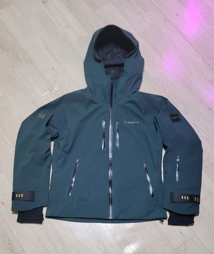 25/26 리미트 스키복 포레스트 컬러 L사이즈 팝니다. 이미지