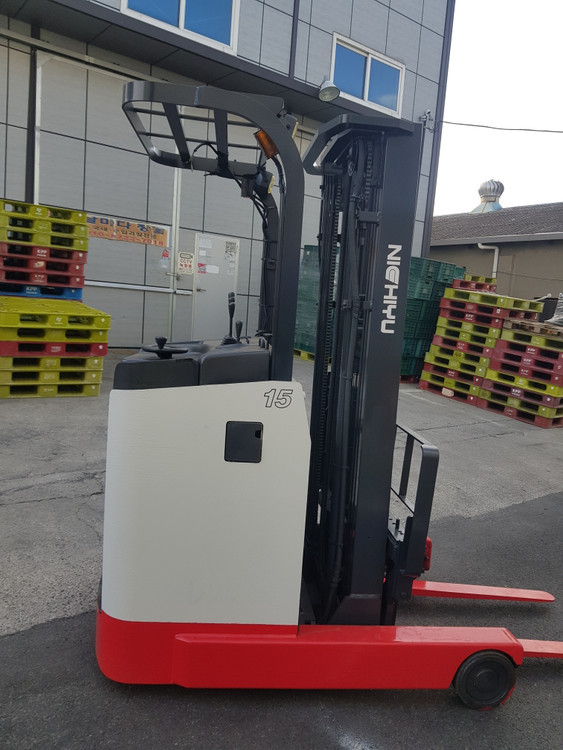 신형 니찌유 입식 1.5톤 전동지게차 삼단마스트5M인상 500만 재고2대 이미지