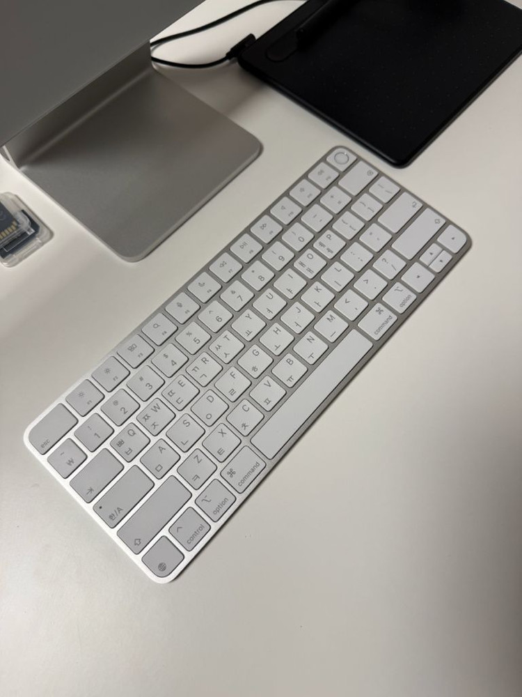 애플 아이맥 M4 10코어 24인치 실버 16GB 이미지