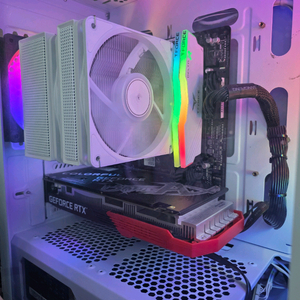 게이밍 컴퓨터 모니터 세트 가격제안 받습니다 이미지