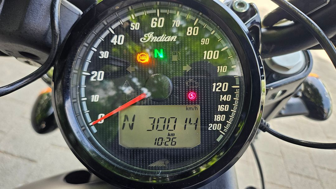 인디언 스카우트바버 2019년식 무광 올블랙 이미지