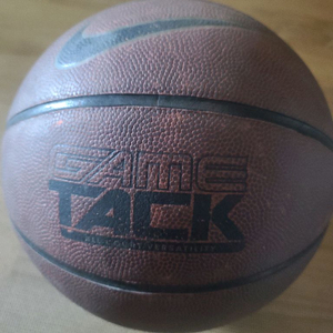 나이키 게임 택 Game Tack 농구공 7호 이미지