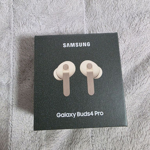 갤럭시 버즈4 프로 핑크골드+미착용 아즈라 맥스 이어팁 1쌍 이미지