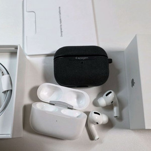 에어팟 프로 1세대 이미지