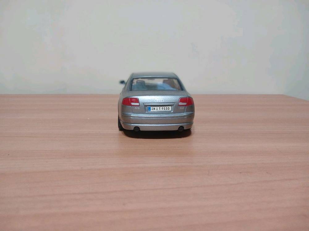 아우디 A8 다이캐스트 이미지