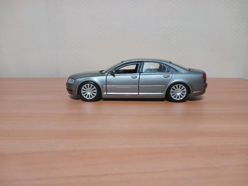 아우디 A8 다이캐스트 이미지