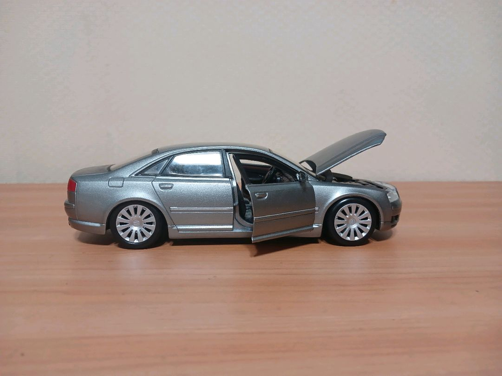 아우디 A8 다이캐스트 이미지