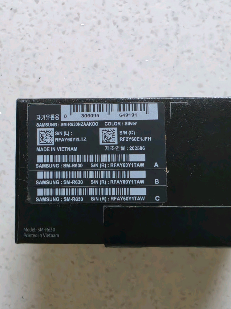 버즈3프로/실버 이미지