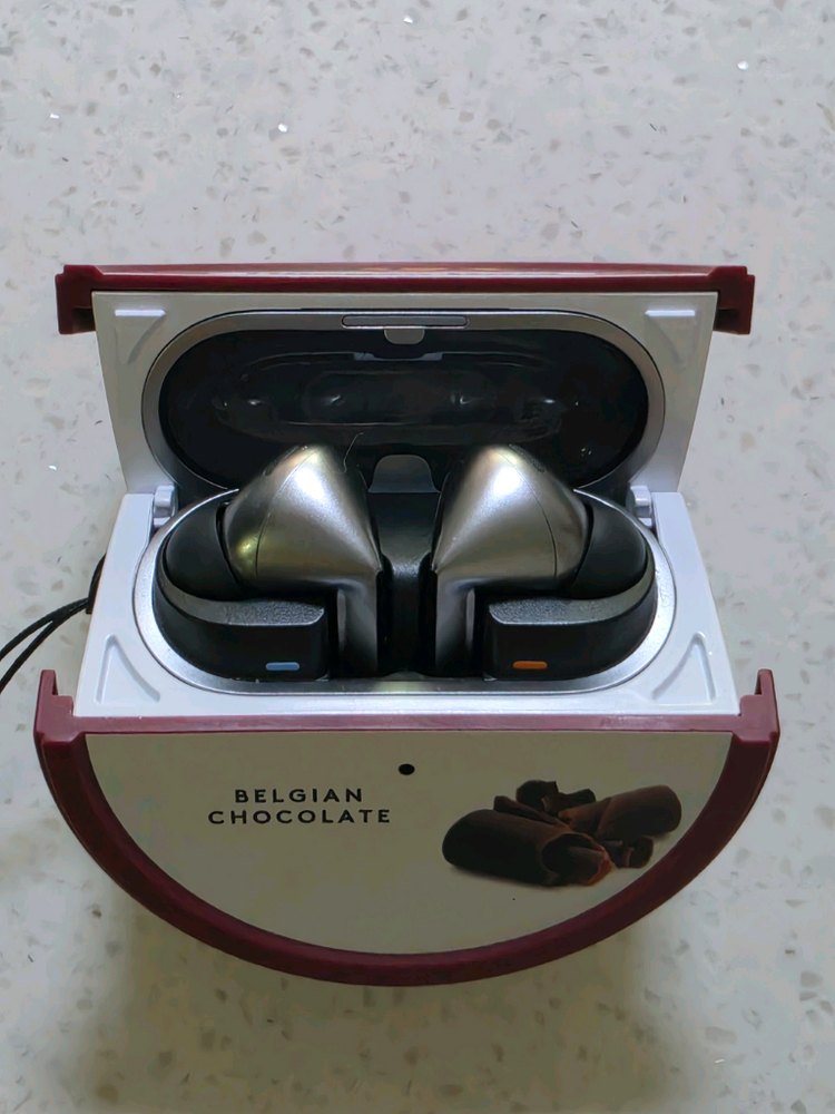 버즈3프로/실버 이미지