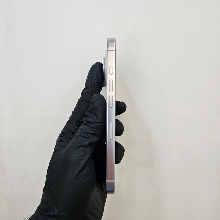 아이폰16프로 256기가 화이트 (배터리99,S급) / 0424 이미지