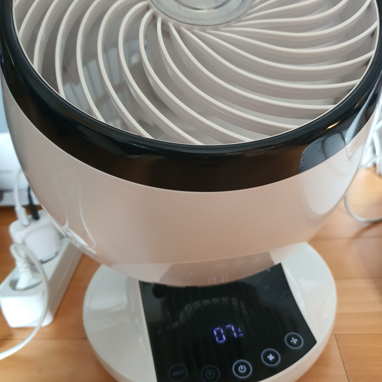 파세코 써큘레이터 PCF-MP8081AW 서큘 보네 토네 선풍기 220V, 60Hz, 24W 스펙을 가진 제품이에요 이미지