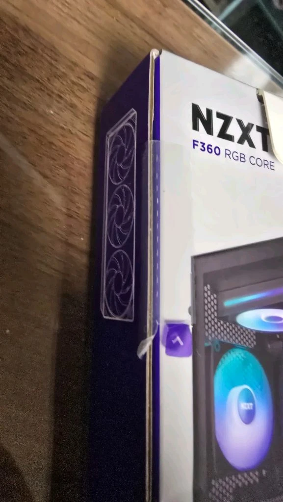 NZXT F360 RGB CORE 싱글프레임 시스템쿨러 블랙 이미지