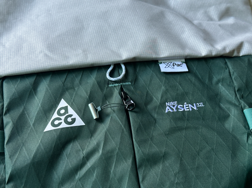 나이키 ACG 아이센 데이팩 32L 백팩 그린 이미지