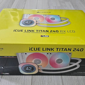 CORSAIR iCUE LINK TITAN 240 RX LCD 화이트 이미지