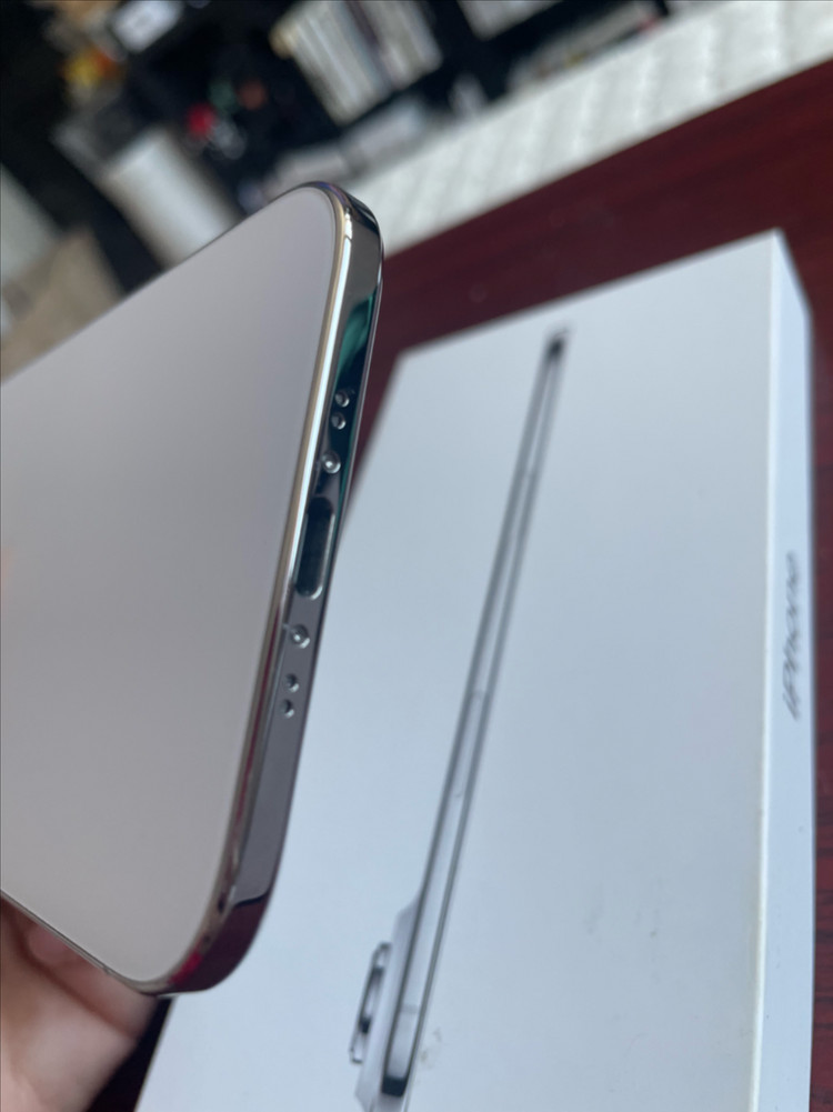 아이폰에어팝니다 이미지