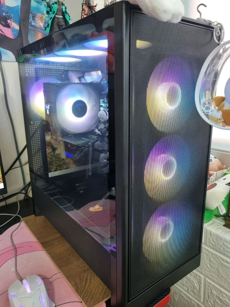 라이젠 3600 RX5700XT 고성능 게이밍 PC 이미지