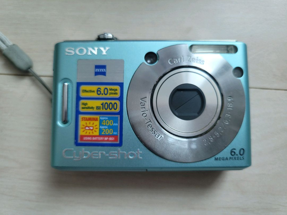 소니사이버샷 DSC-W30 디지털카메라 이미지