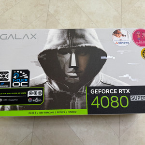 RTX 4080 SUPER 그래픽카드 이미지