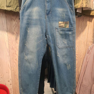 카모 포인트 빈티지 디스트로이드 데님 팬츠 (밑단 단추 조절) 이미지