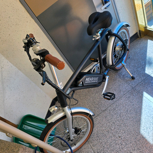 니어바이크 클래식 전기자전거 이미지