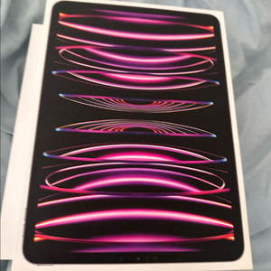 아이패드 프로 11 M2 4세대 매직키보드 이미지