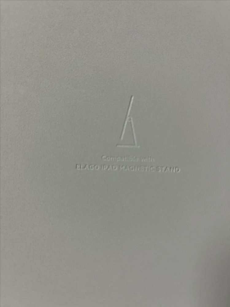 엘라고 아이패드 프로 13인치용 마그네틱 폴리오 분리형 케이스 (M5, M4) 이미지