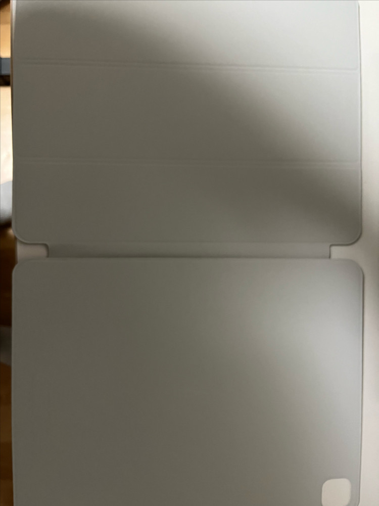 엘라고 아이패드 프로 13인치용 마그네틱 폴리오 분리형 케이스 (M5, M4) 이미지