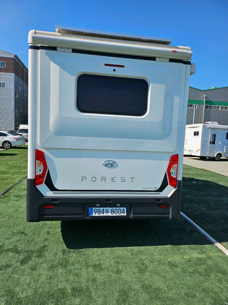 현대포레스트 풀옵션 캠핑카 판매합니다! 이미지