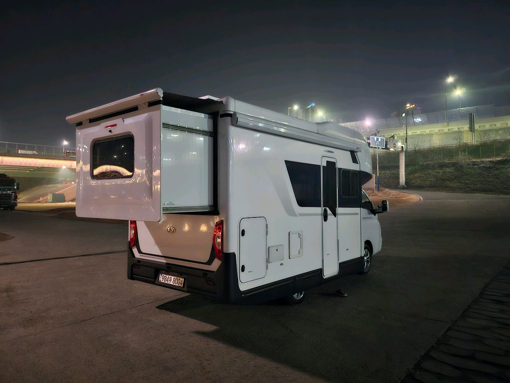 현대포레스트 풀옵션 캠핑카 판매합니다! 이미지