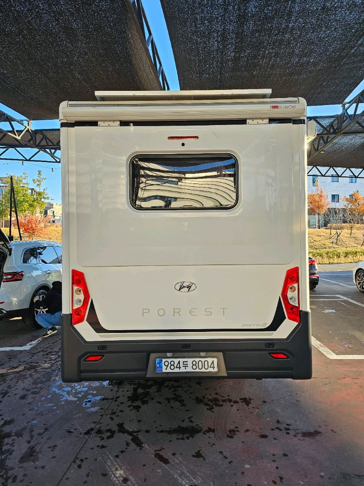 현대포레스트 풀옵션 캠핑카 판매합니다! 이미지