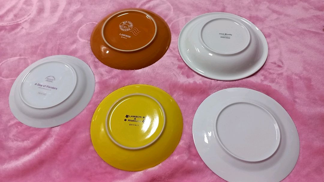 알로하 리락쿠마 플레이트 이미지