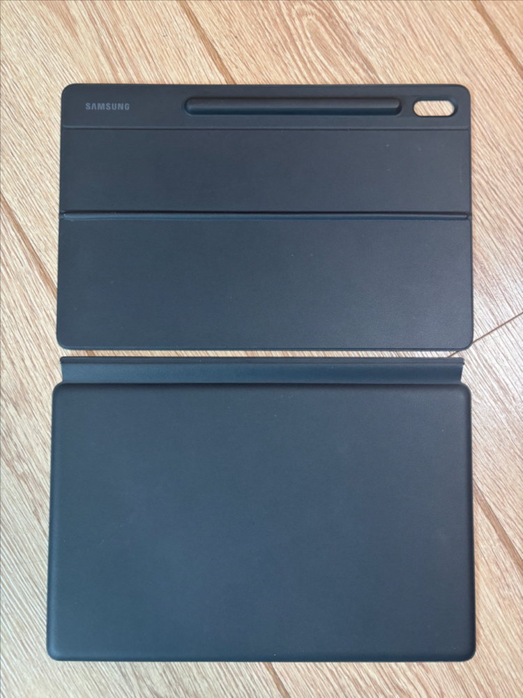 갤럭시탭 s7 8플러스용 정품 키보드 북커버 케이스 팝니다 이미지