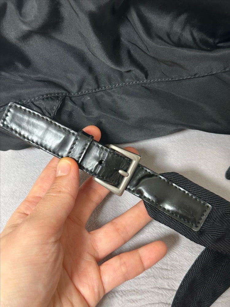 프라다 원포켓 백팩 나일론 포코노 미디움 이미지