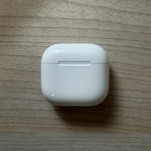 에어팟 4세대 노캔 본체 이미지