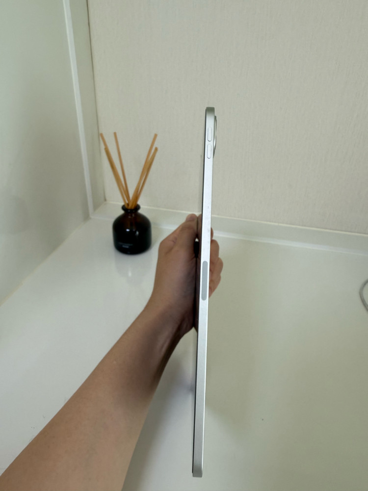 아이패드 프로11 4세대 M2 실버 + 애플펜슬 2세대 이미지