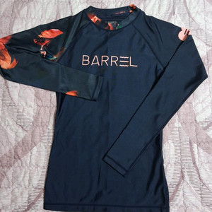 여성 배럴래쉬가드 상의 S 사이즈 BARREL 이미지