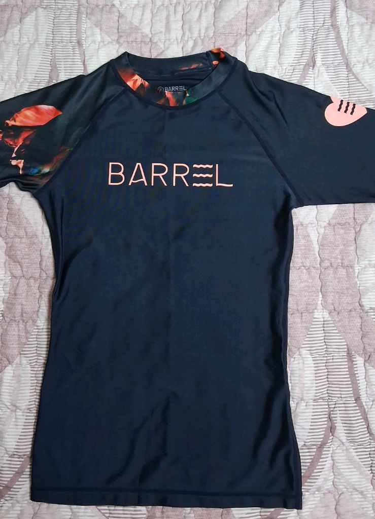 여성 배럴래쉬가드 상의 S 사이즈 BARREL 이미지