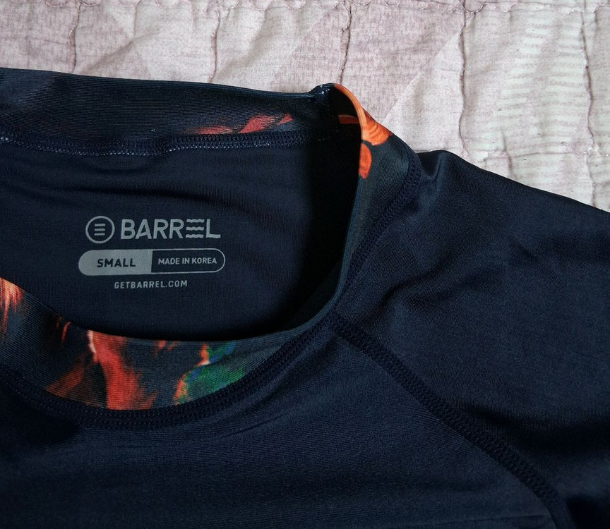 여성 배럴래쉬가드 상의 S 사이즈 BARREL 이미지