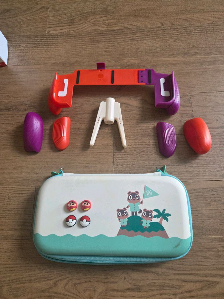 닌텐도 스위치 포켓몬에디션 + 니트로덱 + 주변기기 이미지