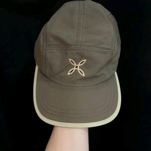 몬츄라 아이보리 자수로고에 캡 이미지