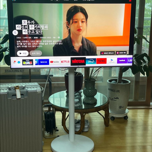 삼성 QLED 55인치 4K 스마트TV + 삼탠바이미 거치대 이미지