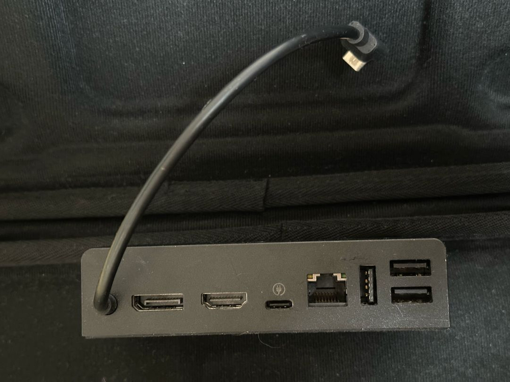 스팀덱 LCD 64G 전용 정품 USB 멀티 충전독 거치대 이미지