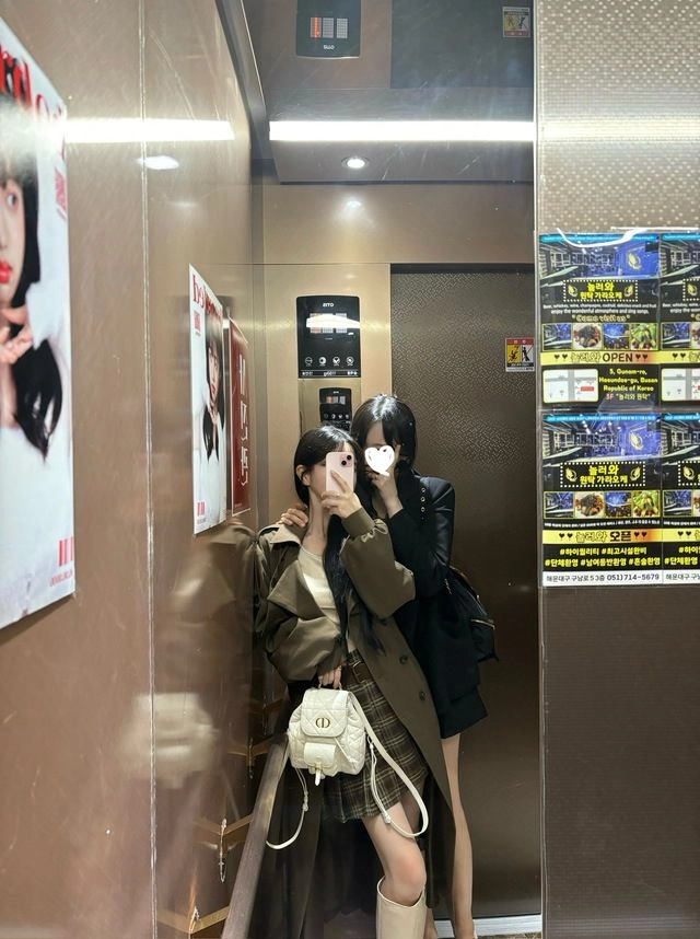 체크 플리츠 스커트 이미지