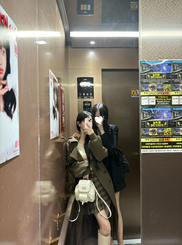 체크 플리츠 스커트 이미지