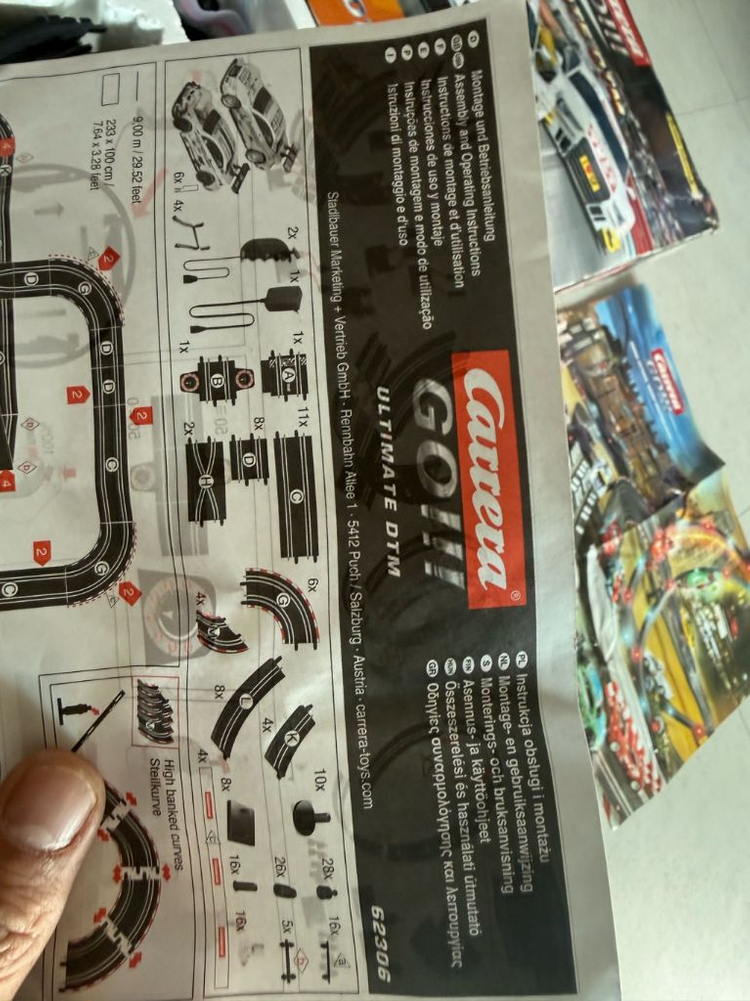 자동차 트랙 장난감 세트 (카레라 고) 이미지