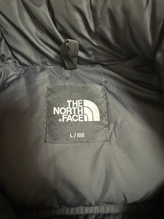 노스페이스 1996 에코 블루 눕시 자켓 블랙 L 팝니다. 이미지