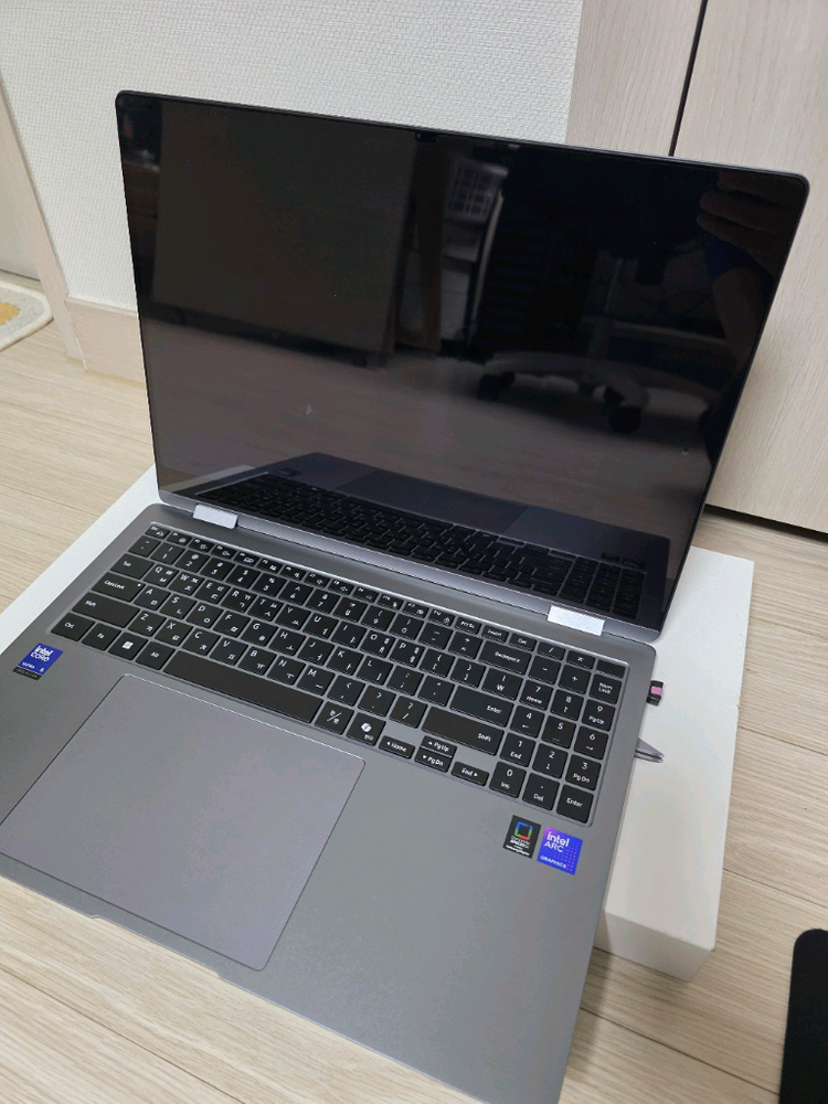 삼성 갤럭시북5 프로 360 1TB 16인치 노트북/새제품 이미지