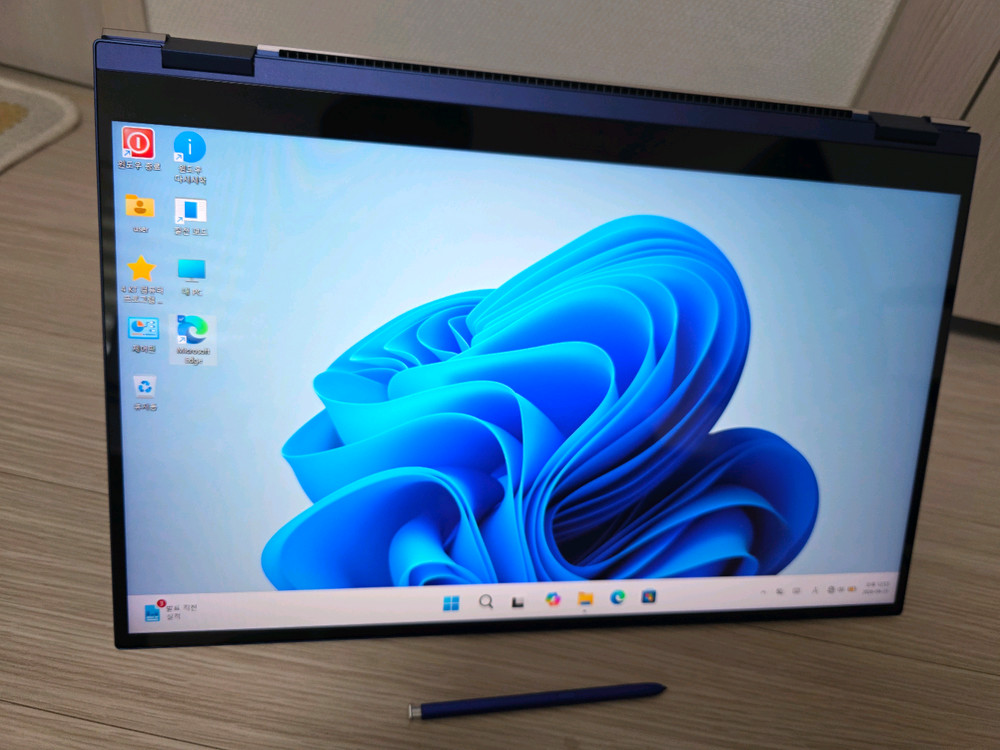 삼성 갤럭시북 플렉스 NT950QCG 360 i7 512GB 노트북/신품급 이미지